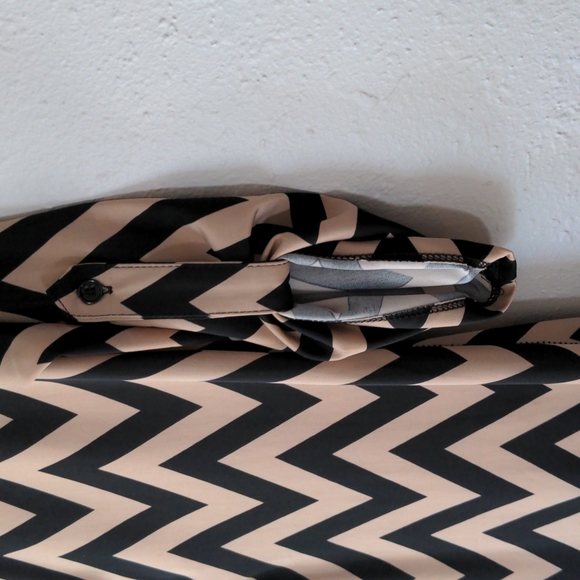 M Tacera Dress - Picture 3 of 8